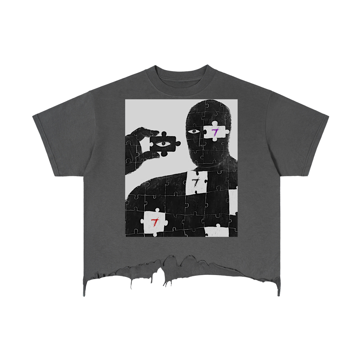 Puzzle eye Distressed Hem T-Shirt